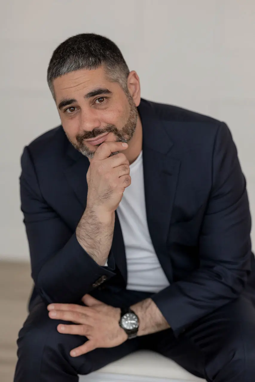 Phil Azer, Registered Psychotherapist