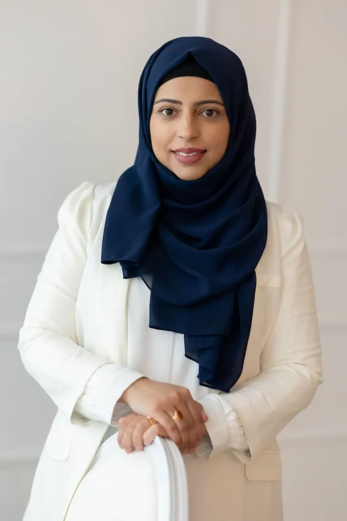 Zainab Mahdi psychotherapist