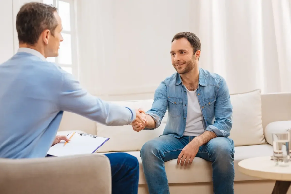 photo of a man with their psychotherapist