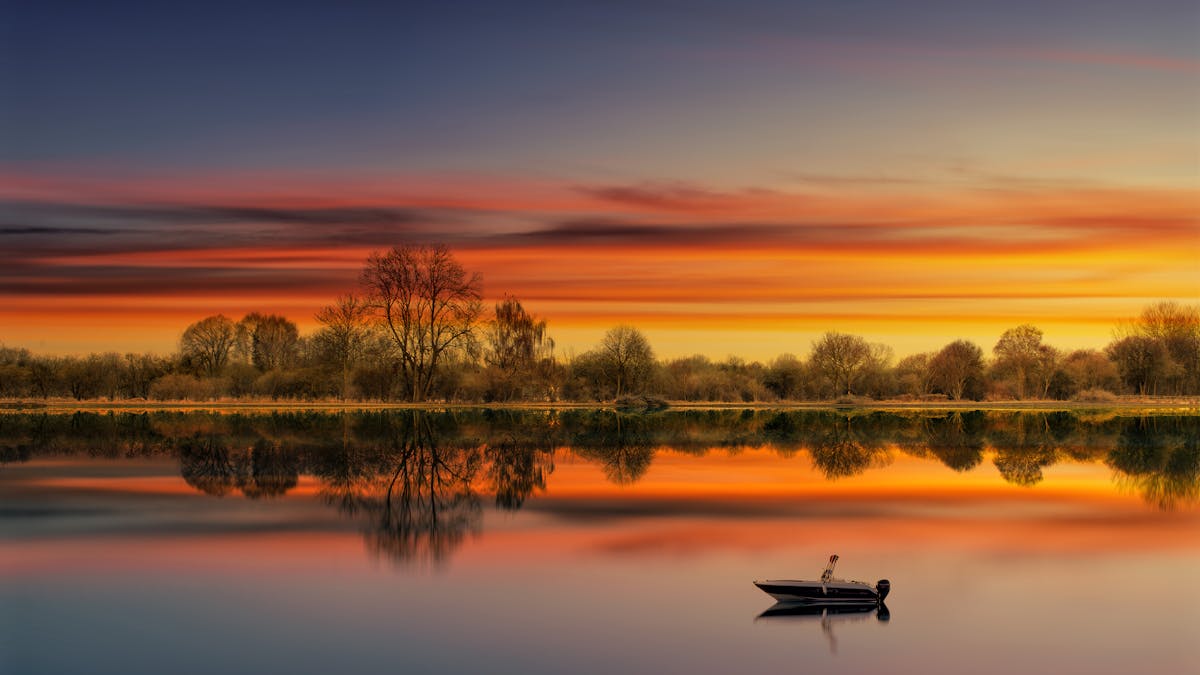 Calm lake at sunset near Barrie Ontario — InnerSight Psychotherapy