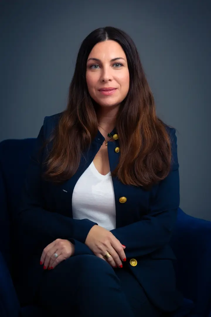 Alexandra Gusinsky, Registered Psychotherapist